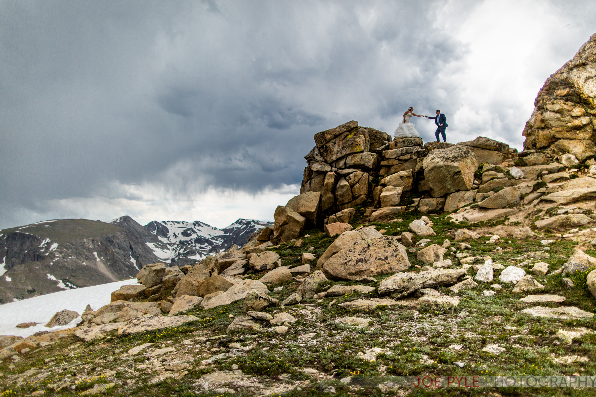 BLACK CANYON INN WEDDING