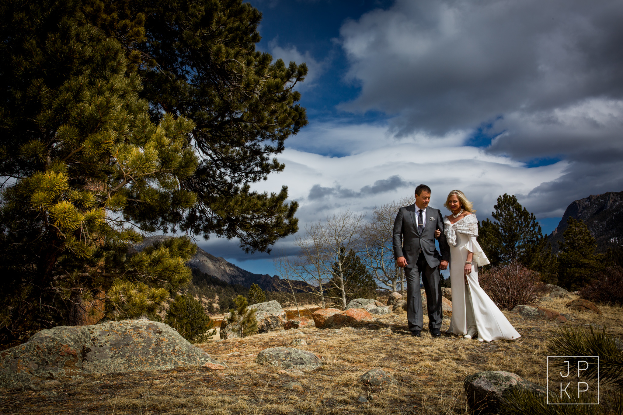 winter black canyon inn wedding