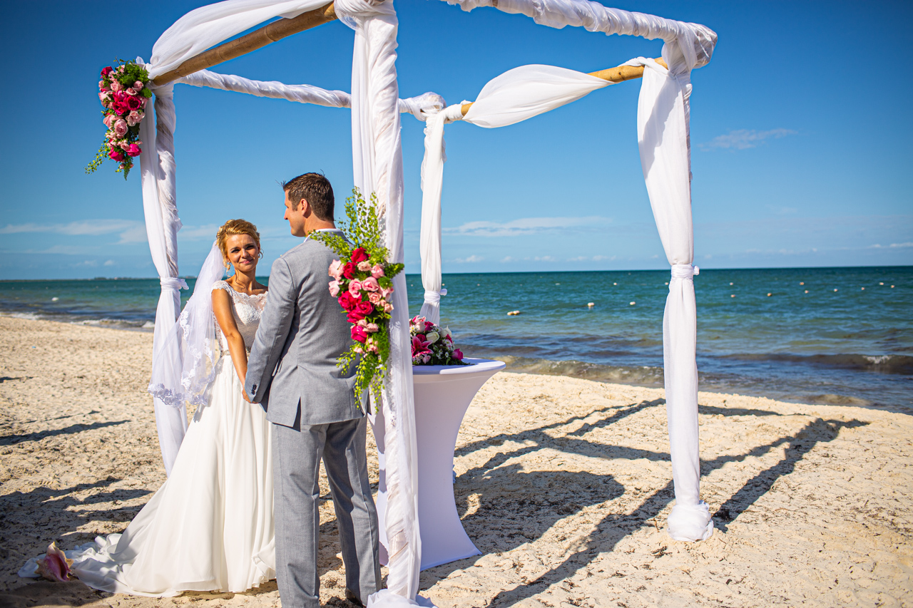 cancun elopement photographer