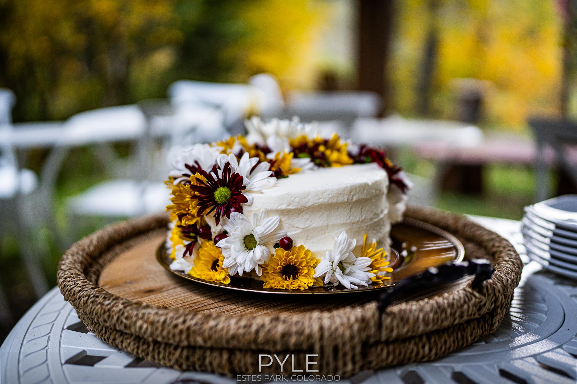 Beautiful cake decoration at the Riversong Inn Retreat