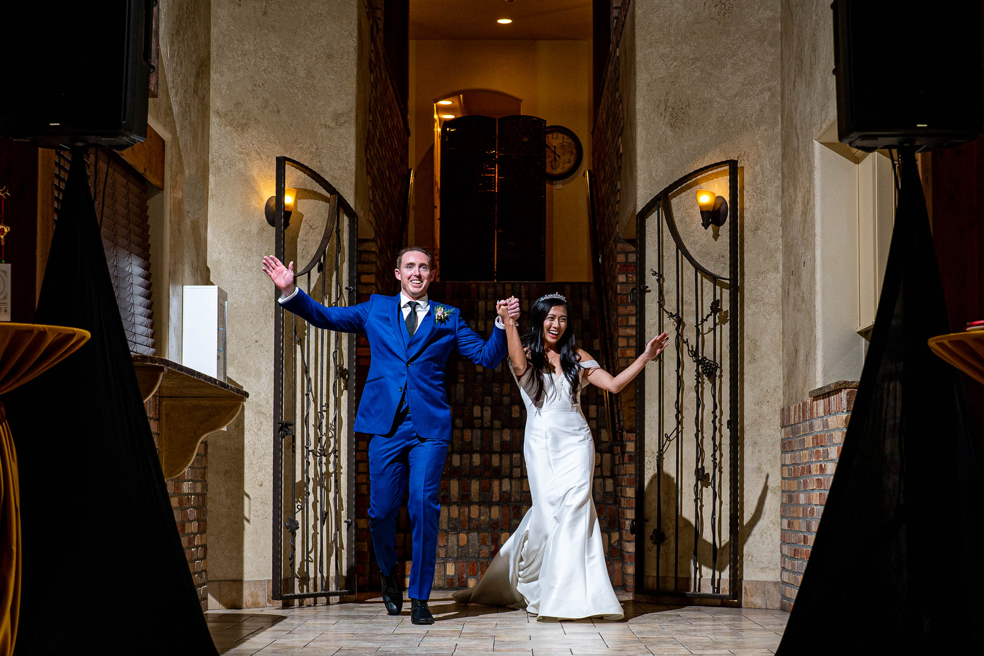 Della Terra wedding photographer