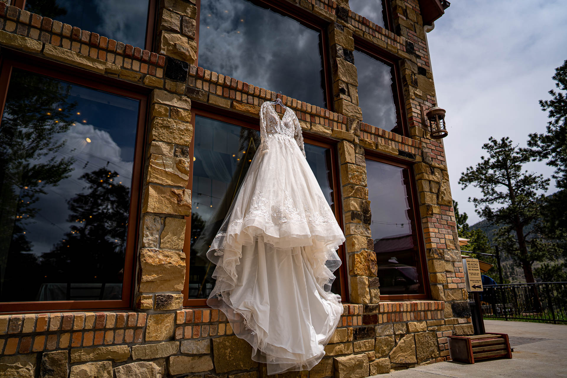 della terra wedding photographer